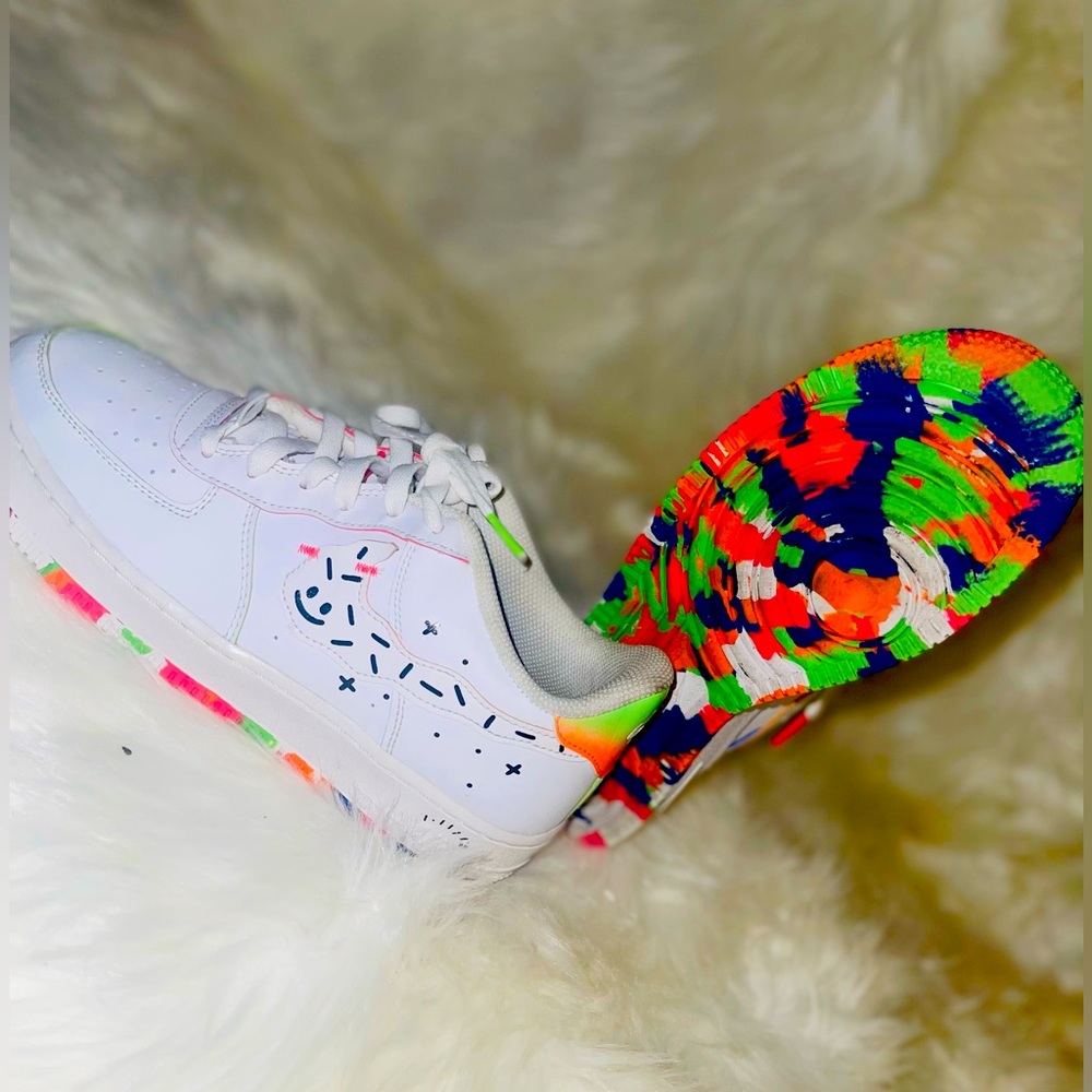 Size 7y Air Force 1 Multiclolor/Fatigue